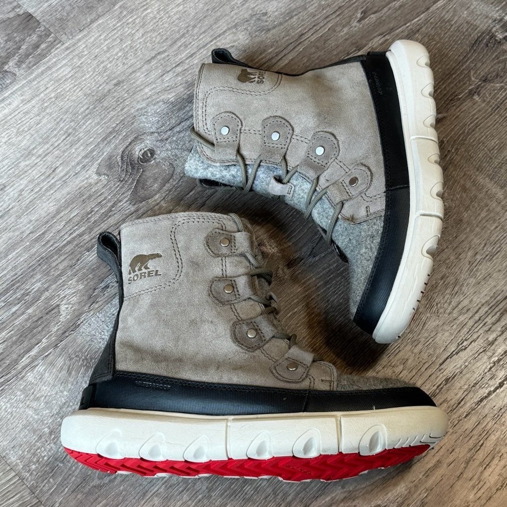 Sorel Kinetic Impact Conquest Waterproof Boots Grey Black NL4461-365 Womens 6.5